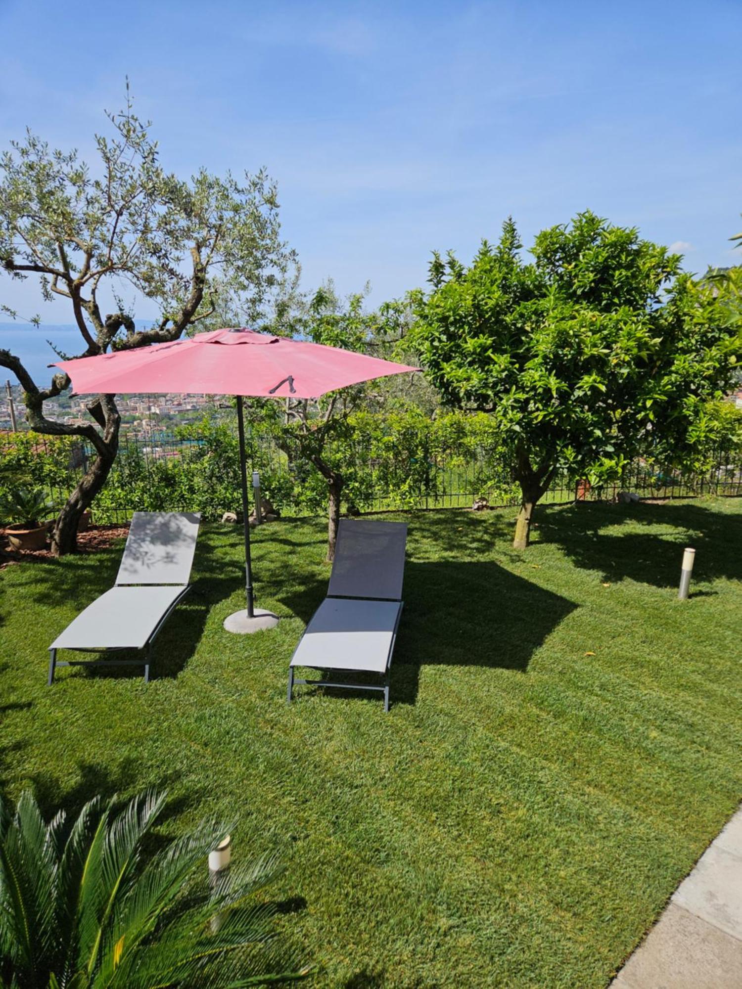 Bed and Breakfast Casa Cali П'яно-ді-Сорренто Екстер'єр фото
