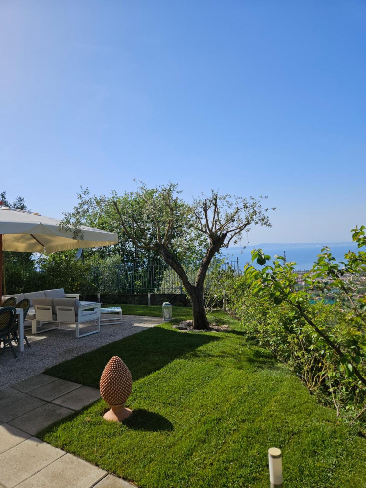 Bed and Breakfast Casa Cali П'яно-ді-Сорренто Екстер'єр фото